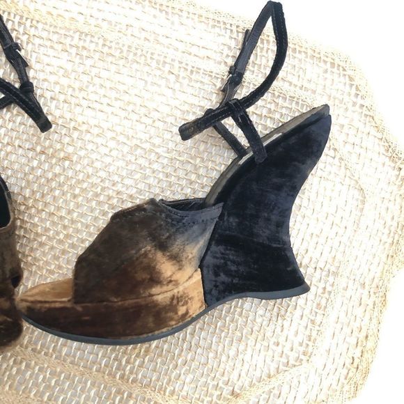 Prada Velvet Wedge Sandals - Picture 7 of 15